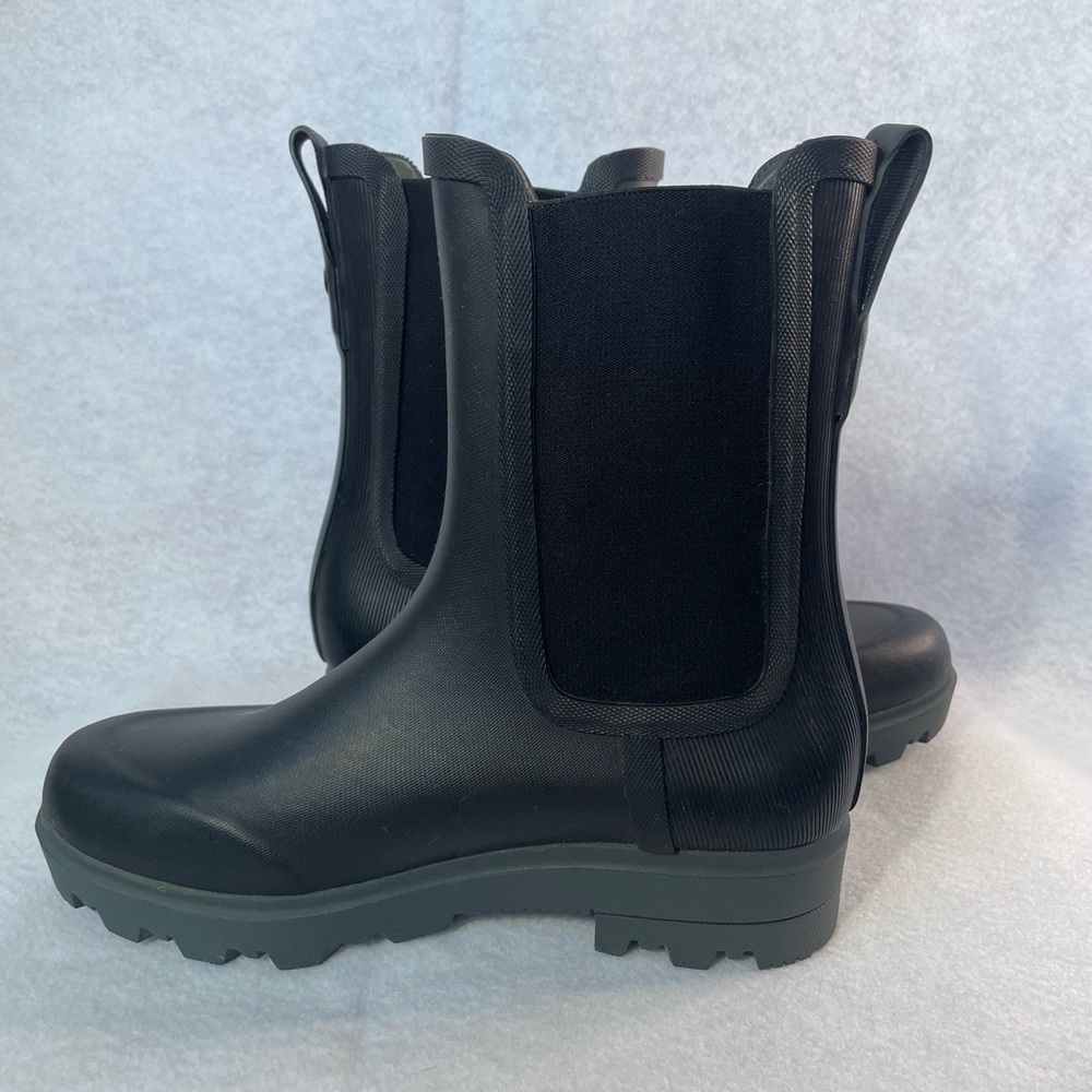 Bogs Holly Tall Chelsea Waterproof Boots Black Women’s 6